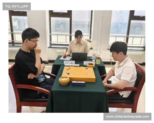 王星昊与党毅飞携手晋级阿含桐山杯决赛展现围棋新风采 王星昊与党毅飞携手晋级阿含桐山杯决赛展现围棋新风采